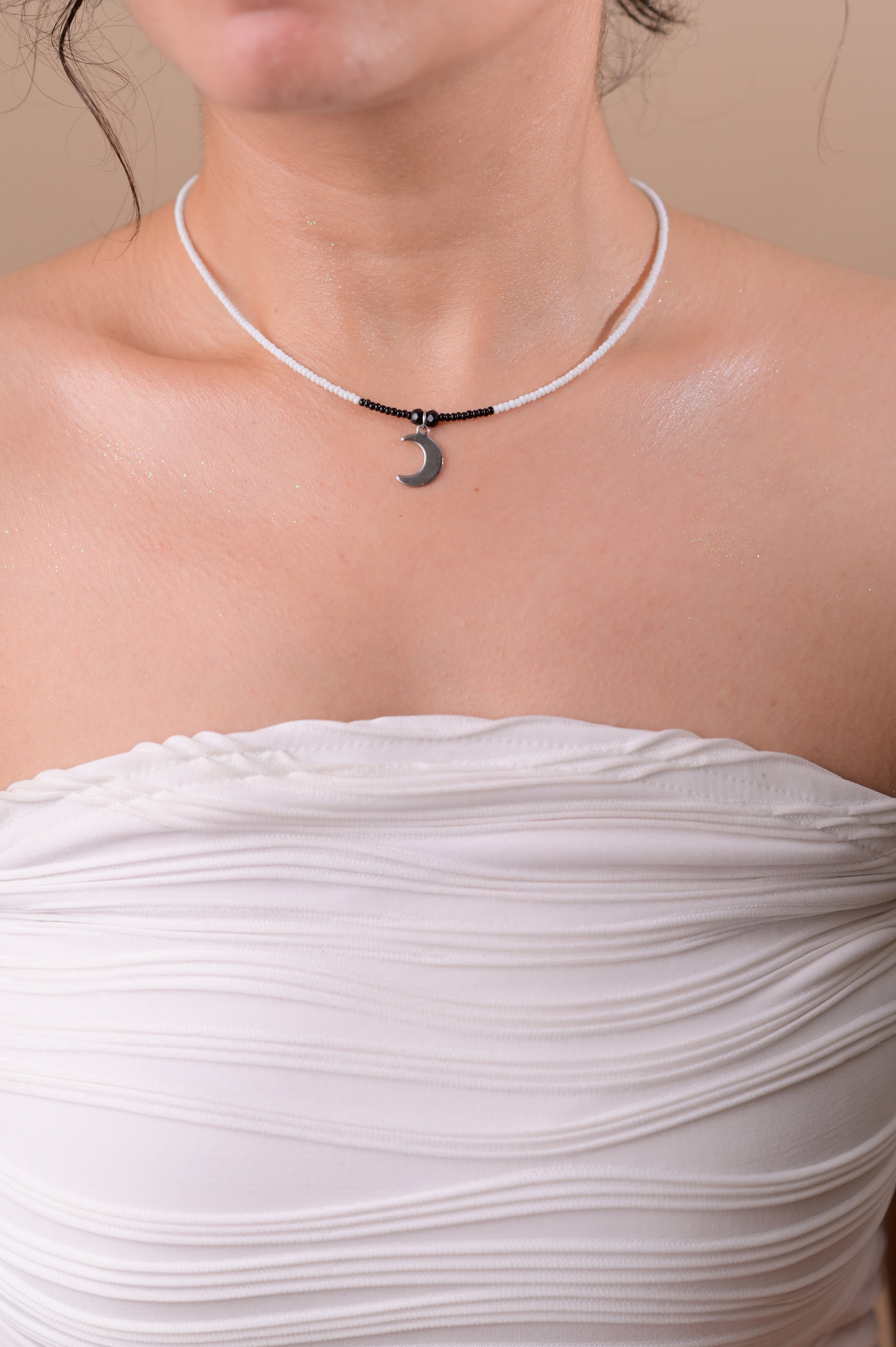 Lunar Classic (Black & White)