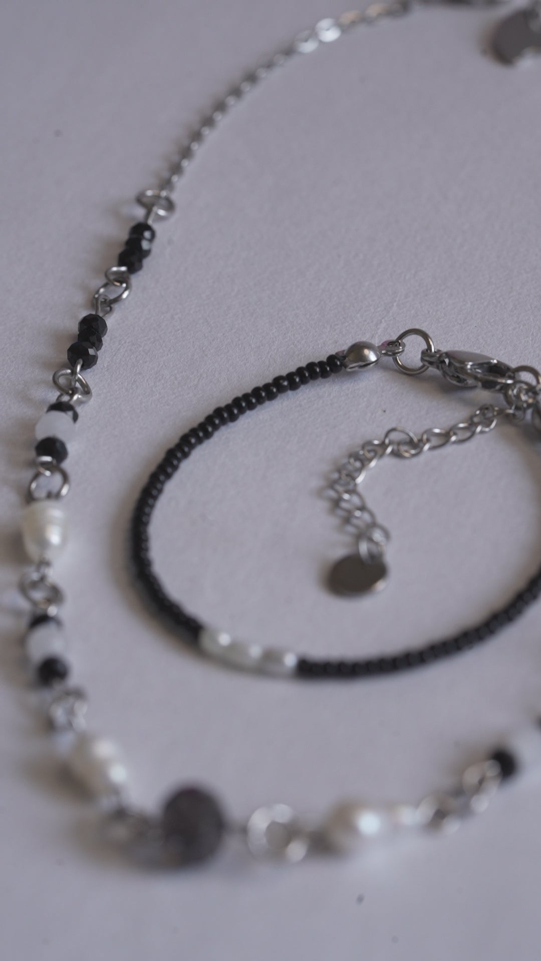 MIDNIGHT WHISPER NECKLACE