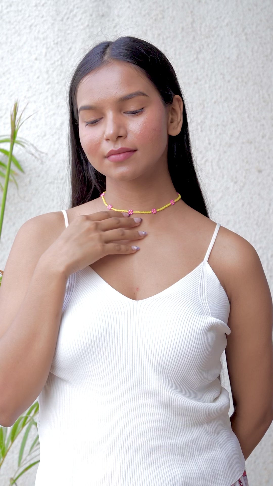 BLOOMING LOVE CHOKER